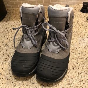 Merrell insulated hiking boots 10.5
